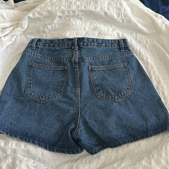Jean Shorts - Picture 2 of 2